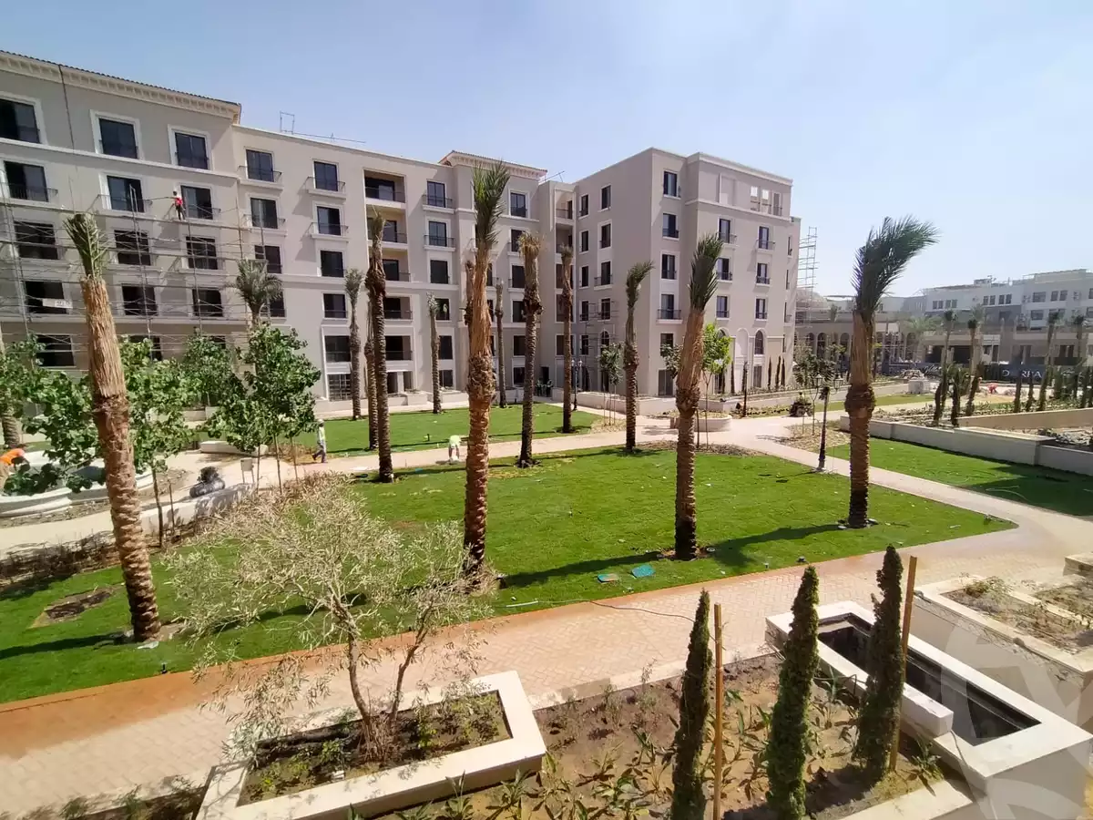 https://aqarmap.com.eg/en/listing/4218090-for-sale-cairo-el-sheikh-zayed-city-compounds-kmbwnd-fyldj-wyst-dr-llttwyr