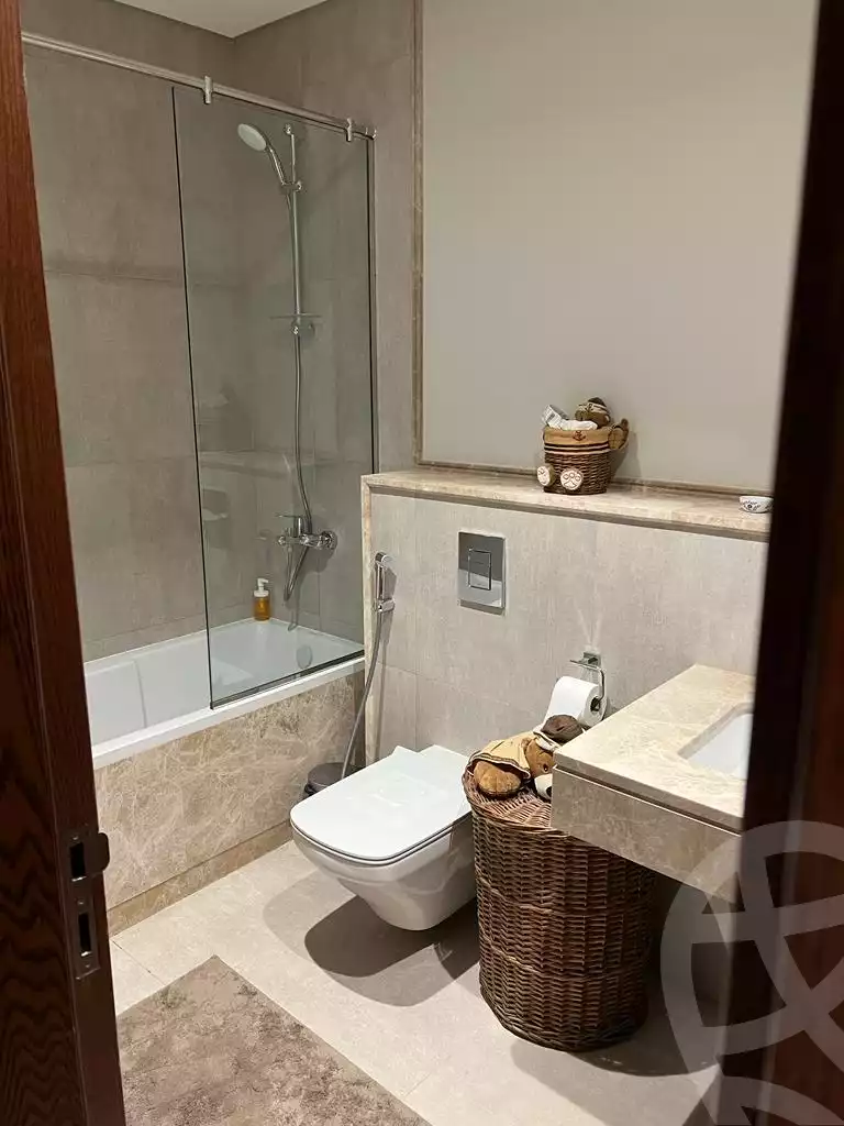 https://aqarmap.com.eg/en/listing/4218859-for-rent-cairo-6th-of-october-compound-aeon