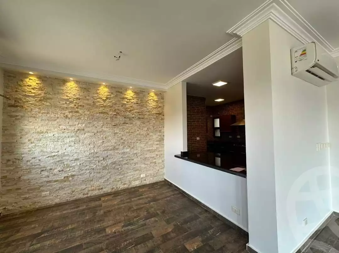 https://aqarmap.com.eg/en/listing/4219206-for-sale-cairo-el-sheikh-zayed-city-compounds-in-sheikh-zayed-the-courtyard
