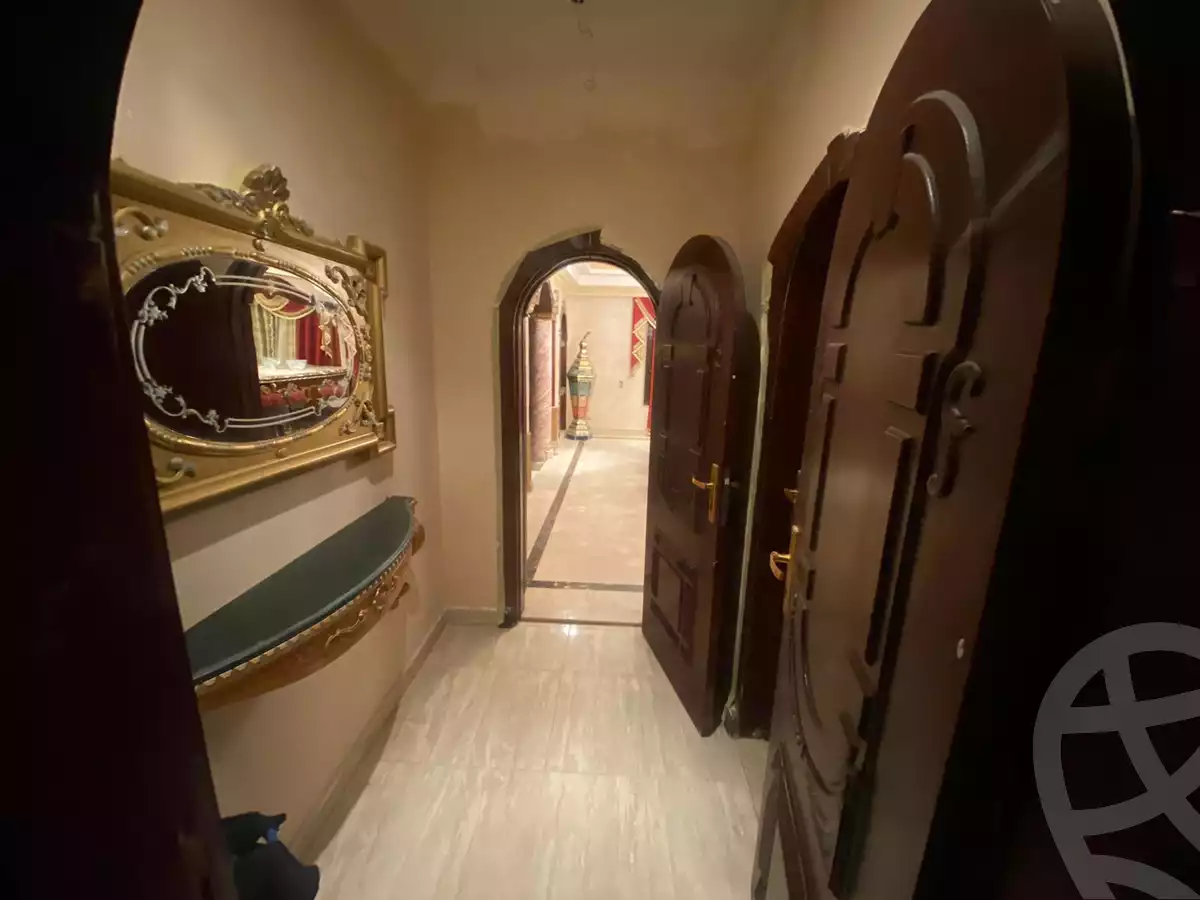 https://aqarmap.com.eg/en/listing/4220194-for-sale-cairo-el-sheikh-zayed-city-compounds-in-sheikh-zayed-moon-land