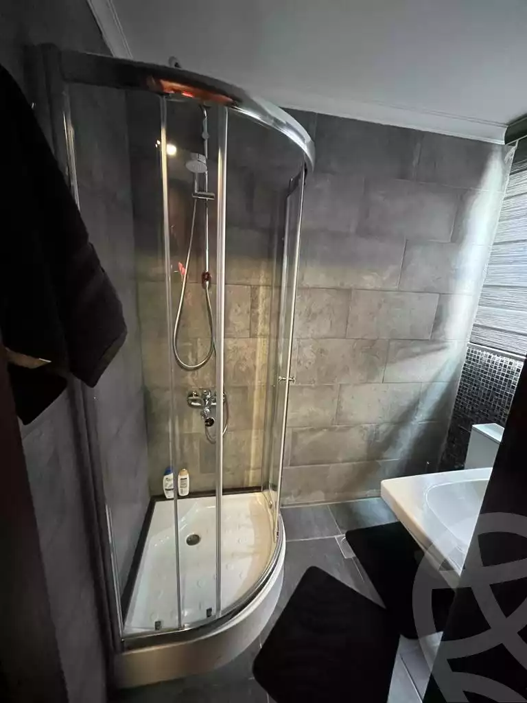 https://aqarmap.com.eg/ar/listing/4220946-for-rent-cairo-el-sheikh-zayed-city-compounds-in-sheikh-zayed-beverly-hills