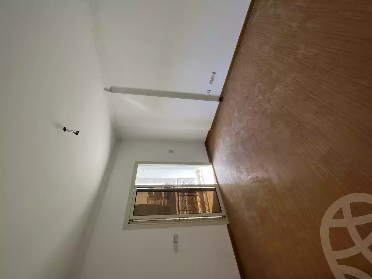 https://aqarmap.com.eg/en/listing/4224907-for-rent-cairo-new-administrative-capital-r3-capital-care-medical-complex