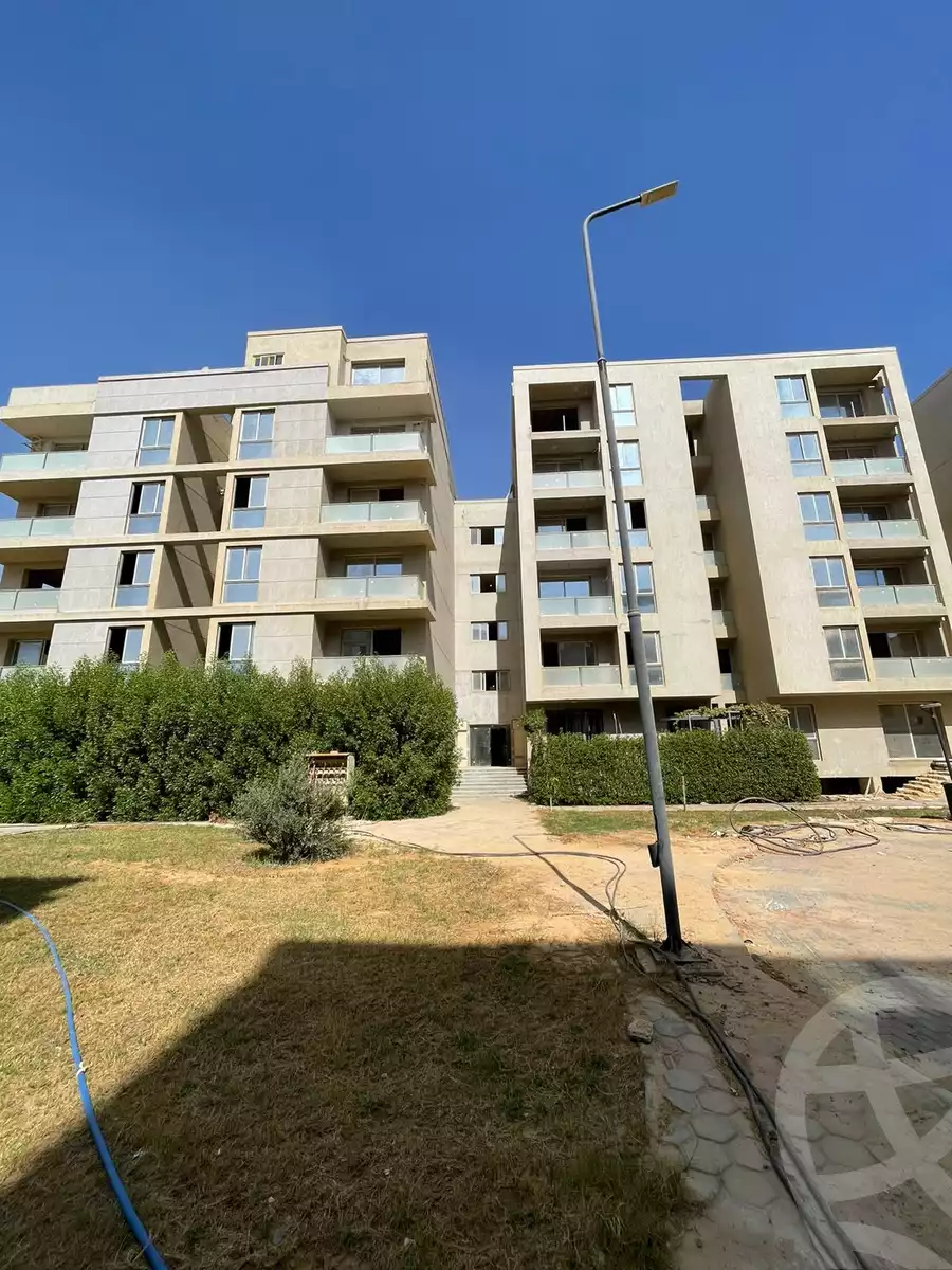 https://aqarmap.com.eg/ar/listing/4225550-for-sale-cairo-6th-of-october-compound-creek-park
