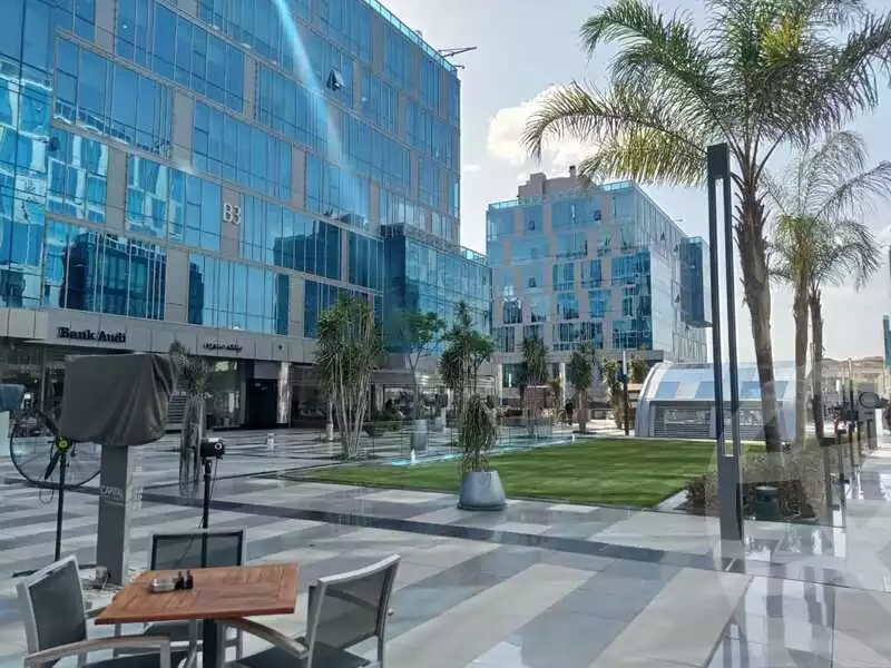 https://aqarmap.com.eg/ar/listing/4227275-for-sale-cairo-el-sheikh-zayed-city-compounds-in-sheikh-zayed-capital-business-park