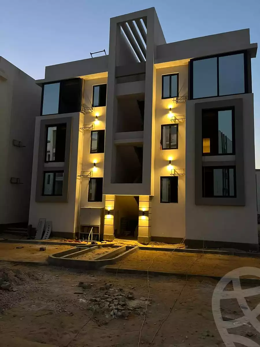https://aqarmap.com.eg/en/listing/4230829-for-sale-ain-elsokhna-mdyn-ljll-ljdyd-byl-fyntw
