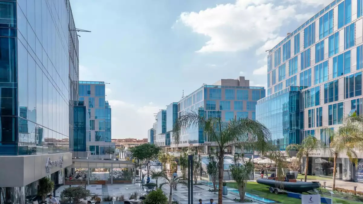 https://aqarmap.com.eg/en/listing/4230989-for-sale-cairo-el-sheikh-zayed-city-compounds-in-sheikh-zayed-capital-business-park