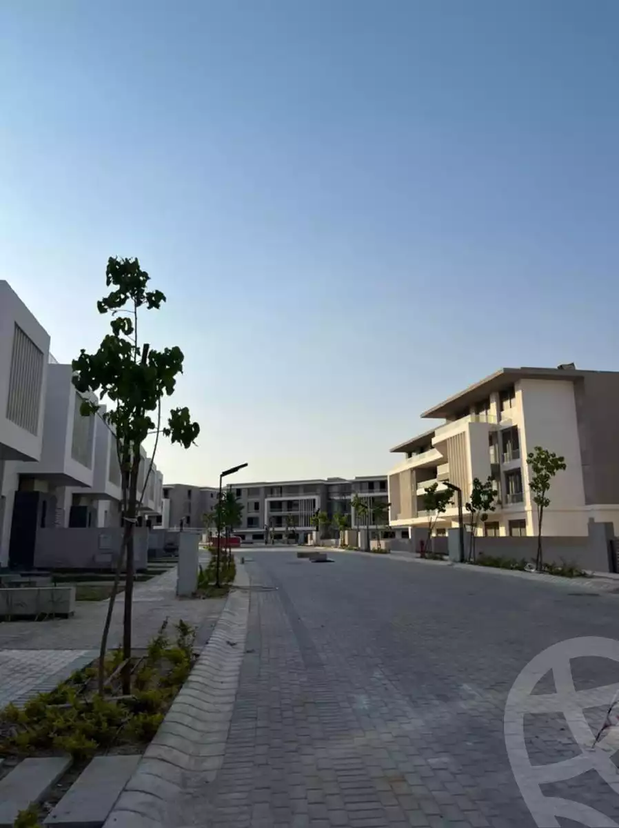 https://aqarmap.com.eg/en/listing/4231415-for-sale-cairo-alex-cairo-desert-road-kmbwnd-fy-tryq-skndry-lshrwy-joulz-compound-inertia
