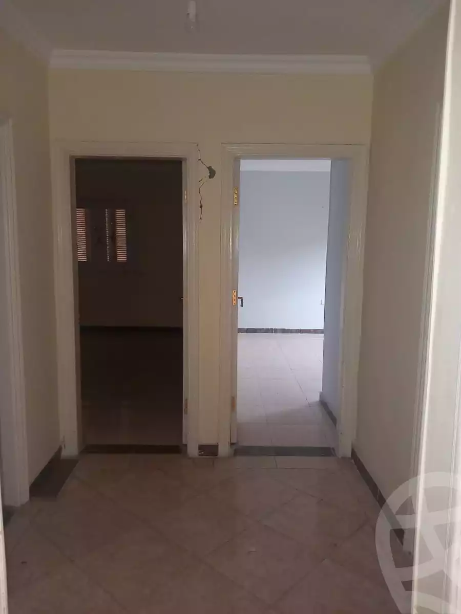 https://aqarmap.com.eg/ar/listing/4234670-for-sale-cairo-el-shorouk-skn-lmstqbl