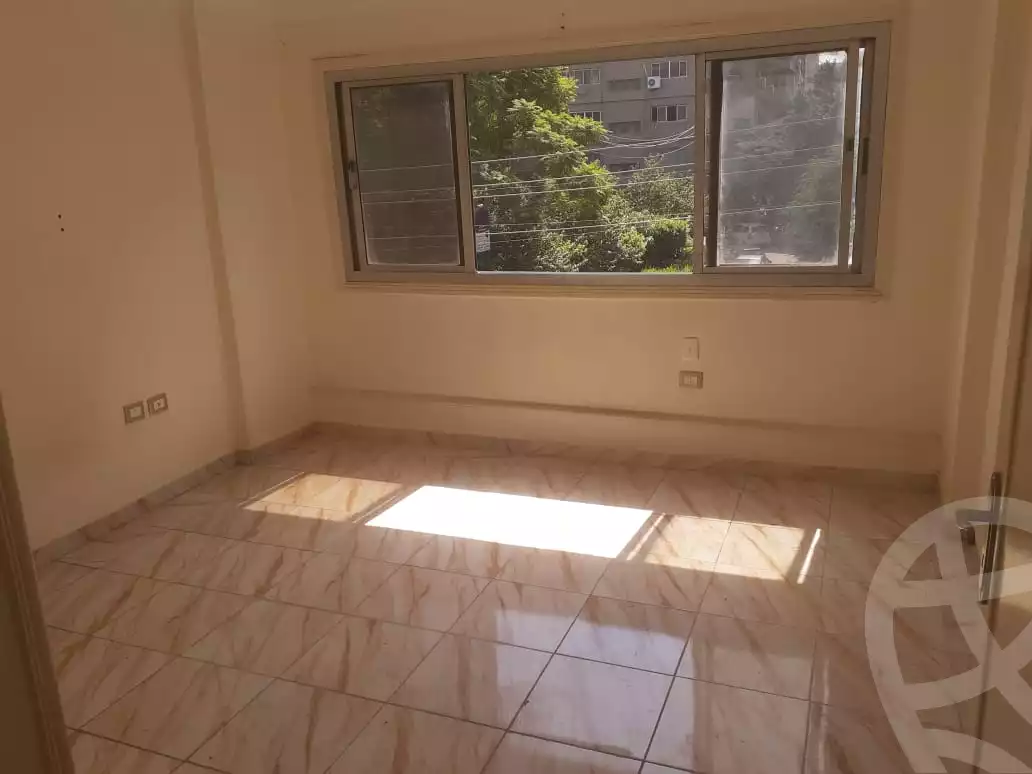 https://aqarmap.com.eg/en/listing/4236718-for-rent-cairo-heliopolis-ard-el-golf-hassan-aflaton-st