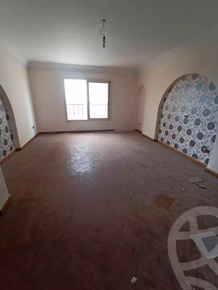 https://aqarmap.com.eg/ar/listing/4237131-for-sale-alexandria-zezenia-ahmed-othman-st