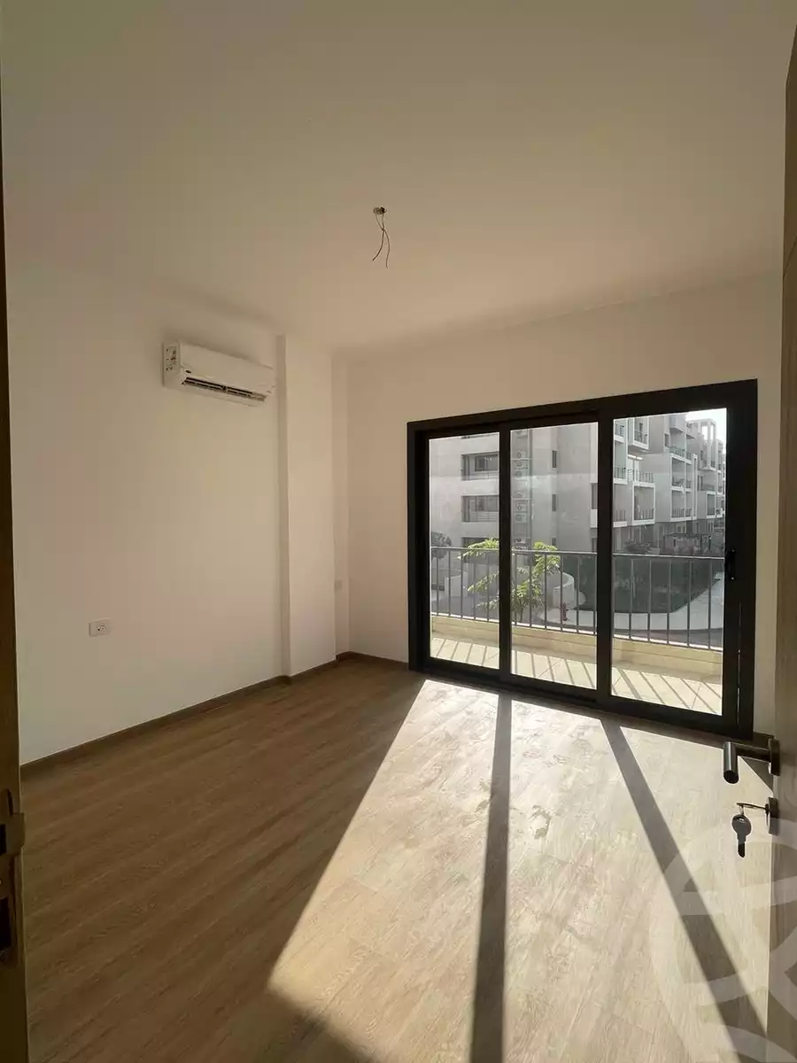 https://aqarmap.com.eg/en/listing/4238422-for-rent-cairo-new-cairo-compounds-fifth-square