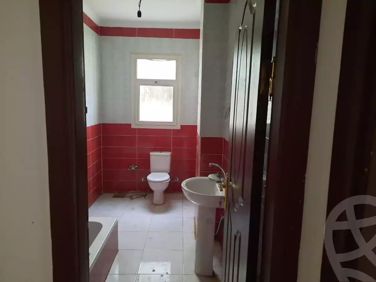 https://aqarmap.com.eg/ar/listing/4239101-for-rent-cairo-el-shorouk-lhy-lwl-grb-neighbourhood-3-street-32