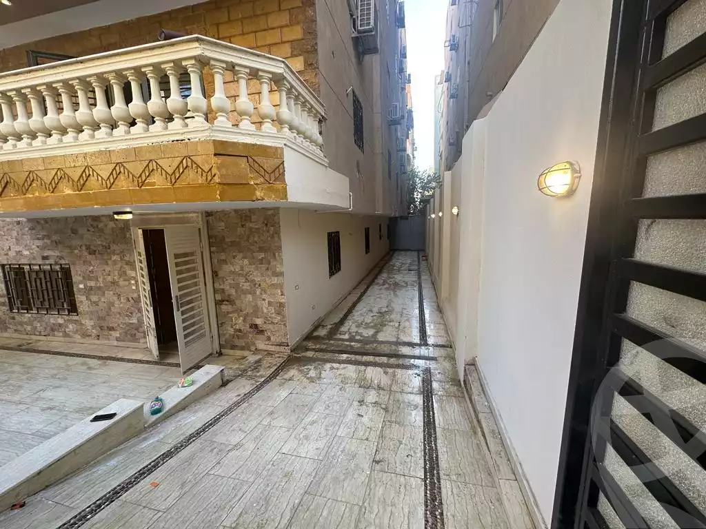 https://aqarmap.com.eg/en/listing/4243867-for-sale-cairo-cairo-hdyq-lhrm-lmntq-t