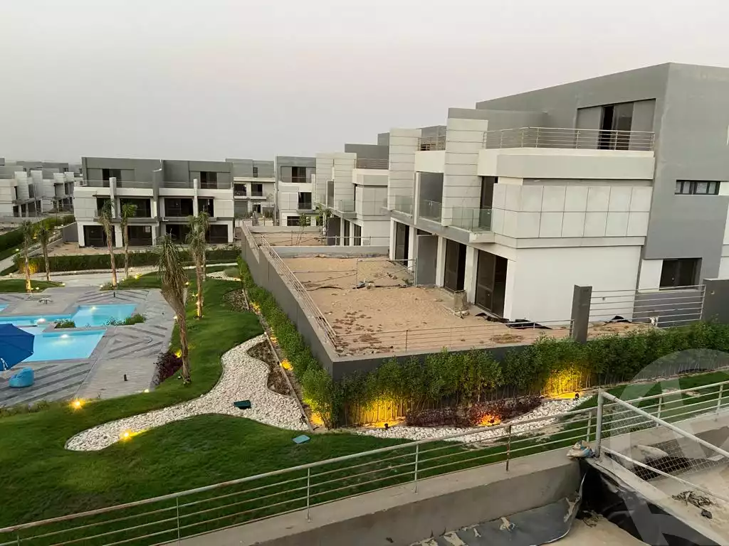 https://aqarmap.com.eg/en/listing/4252001-for-sale-cairo-el-sheikh-zayed-city-compounds-in-sheikh-zayed-el-patio-zahraa