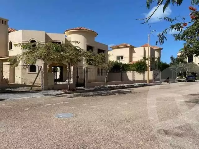 https://aqarmap.com.eg/ar/listing/4254915-for-sale-alexandria-compounds-alex-west