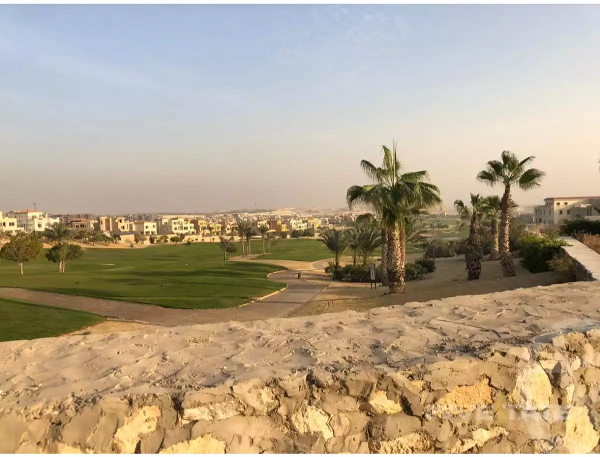 https://aqarmap.com.eg/ar/listing/4260337-for-sale-cairo-6th-of-october-compound-palm-hills-october-golf-views