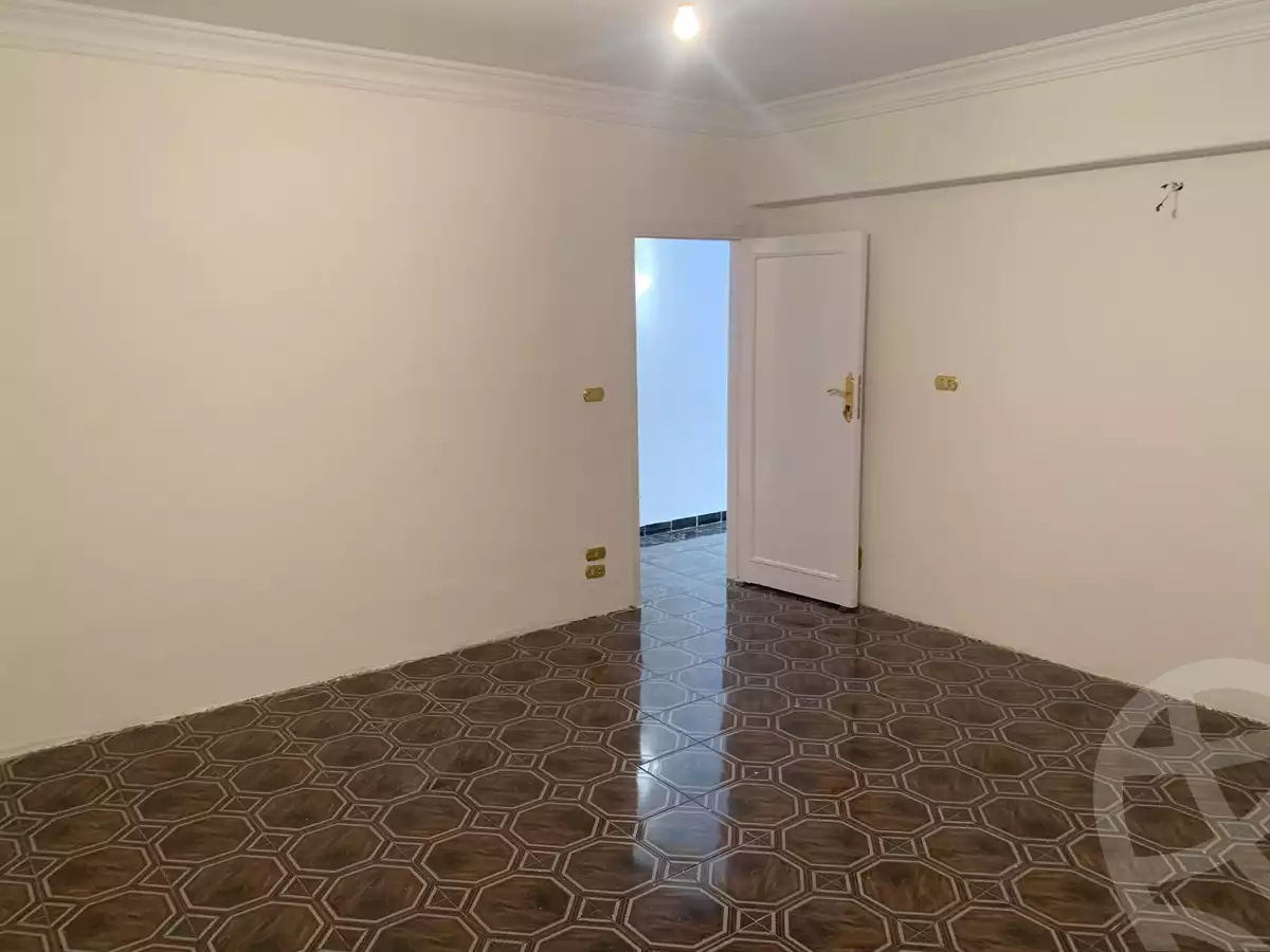 https://aqarmap.com.eg/en/listing/4263356-for-sale-cairo-faisal-el-talbeya-mohamed-refae