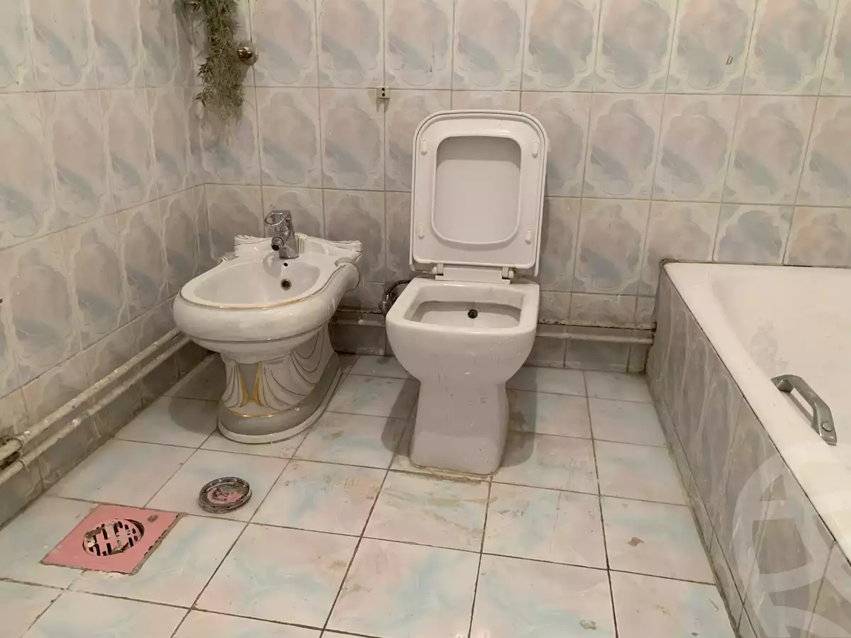 https://aqarmap.com.eg/en/listing/4263356-for-sale-cairo-faisal-el-talbeya-mohamed-refae