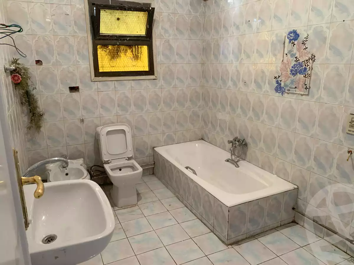 https://aqarmap.com.eg/en/listing/4263356-for-sale-cairo-faisal-el-talbeya-mohamed-refae