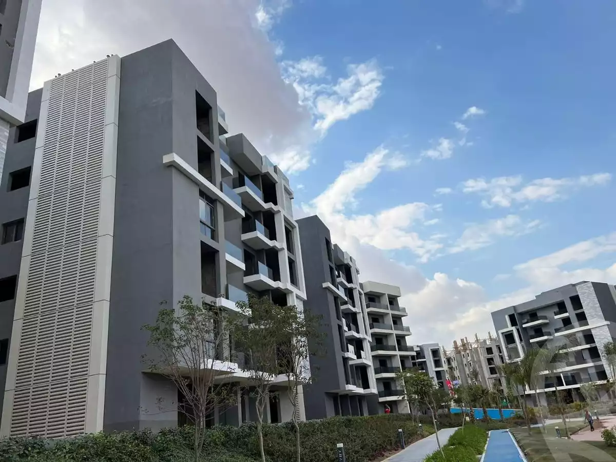 https://aqarmap.com.eg/ar/listing/4265898-for-sale-cairo-6th-of-october-compound-sun-capital
