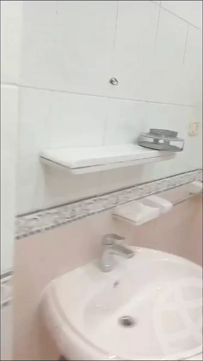 https://aqarmap.com.eg/en/listing/4268958-for-sale-abou-al-mahasen-square