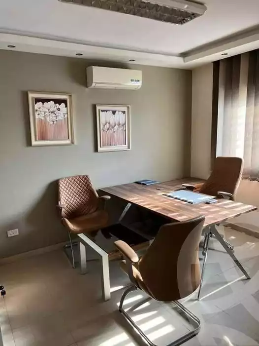 https://aqarmap.com.eg/ar/listing/4270375-for-rent-cairo-el-sheikh-zayed-city-compounds-in-sheikh-zayed-beverly-hills