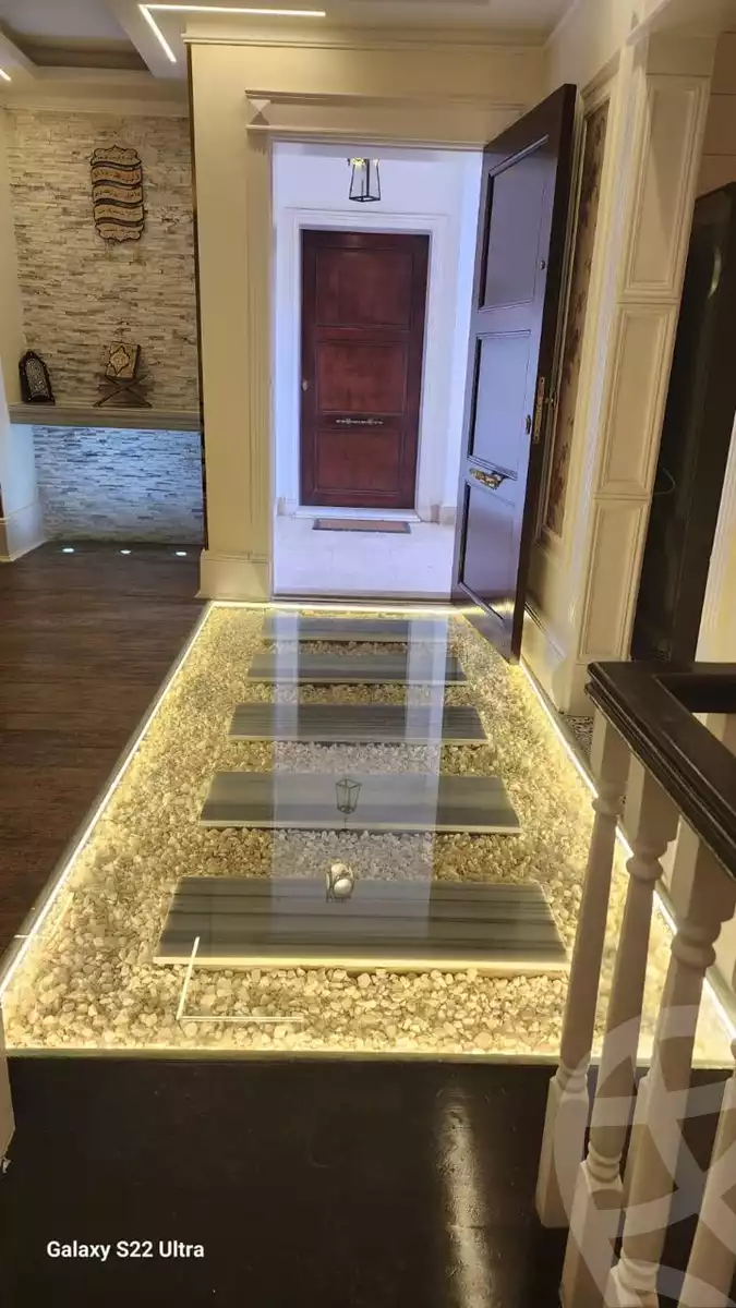 https://aqarmap.com.eg/en/listing/4272025-for-rent-cairo-new-cairo-compounds-mountain-view-hyde-park