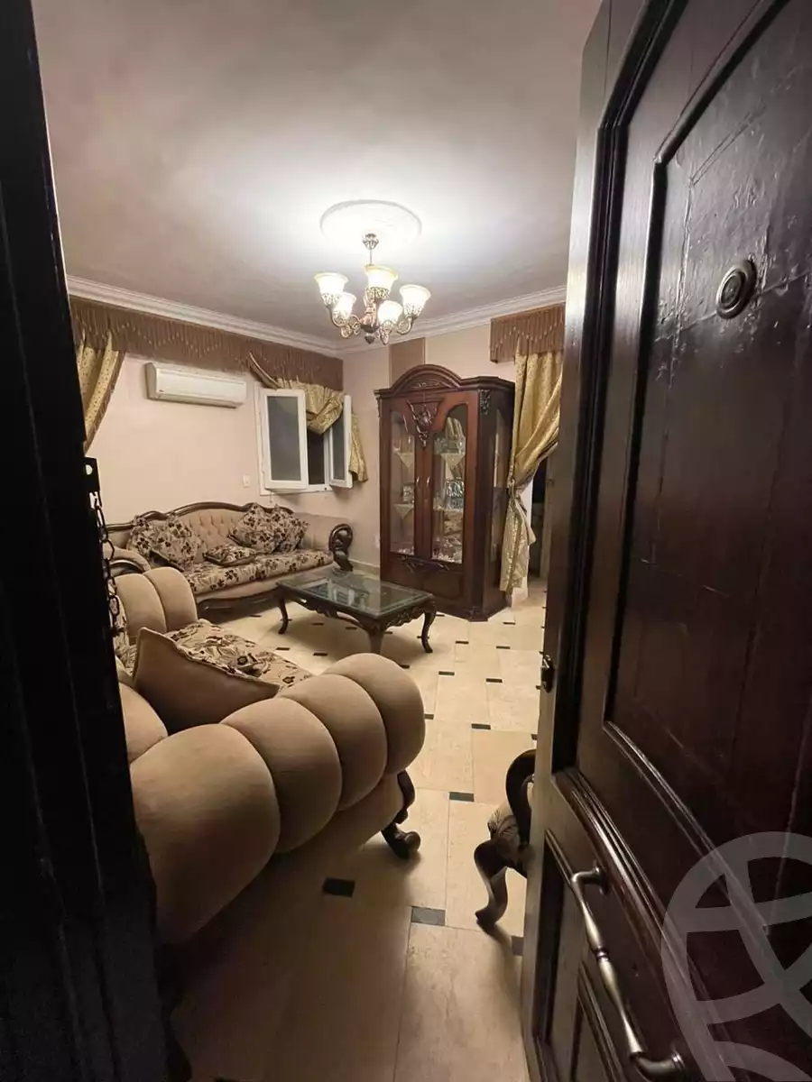 https://aqarmap.com.eg/en/listing/4272075-for-rent-cairo-el-sheikh-zayed-city-el-hay-elawel-street-10