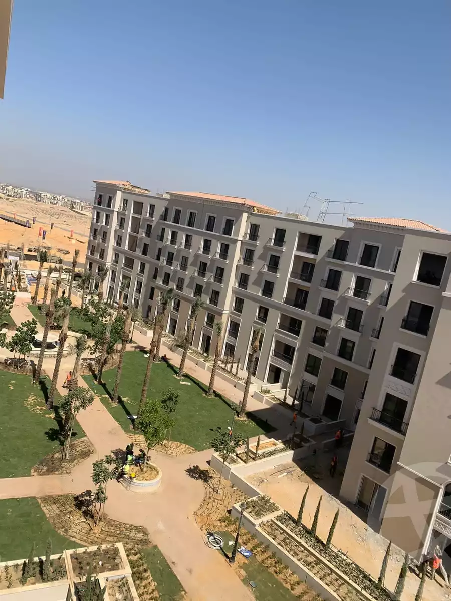 https://aqarmap.com.eg/en/listing/4273999-for-sale-cairo-el-sheikh-zayed-city-compounds-kmbwnd-fyldj-wyst-dr-llttwyr