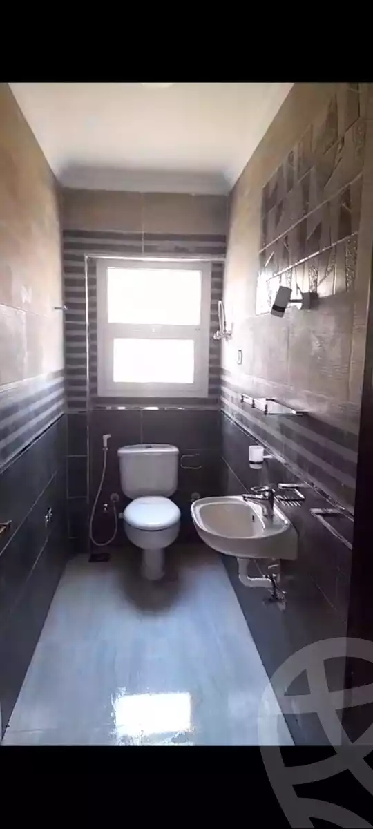 https://aqarmap.com.eg/en/listing/4274056-for-rent-cairo-6th-of-october-compound-garden-hills