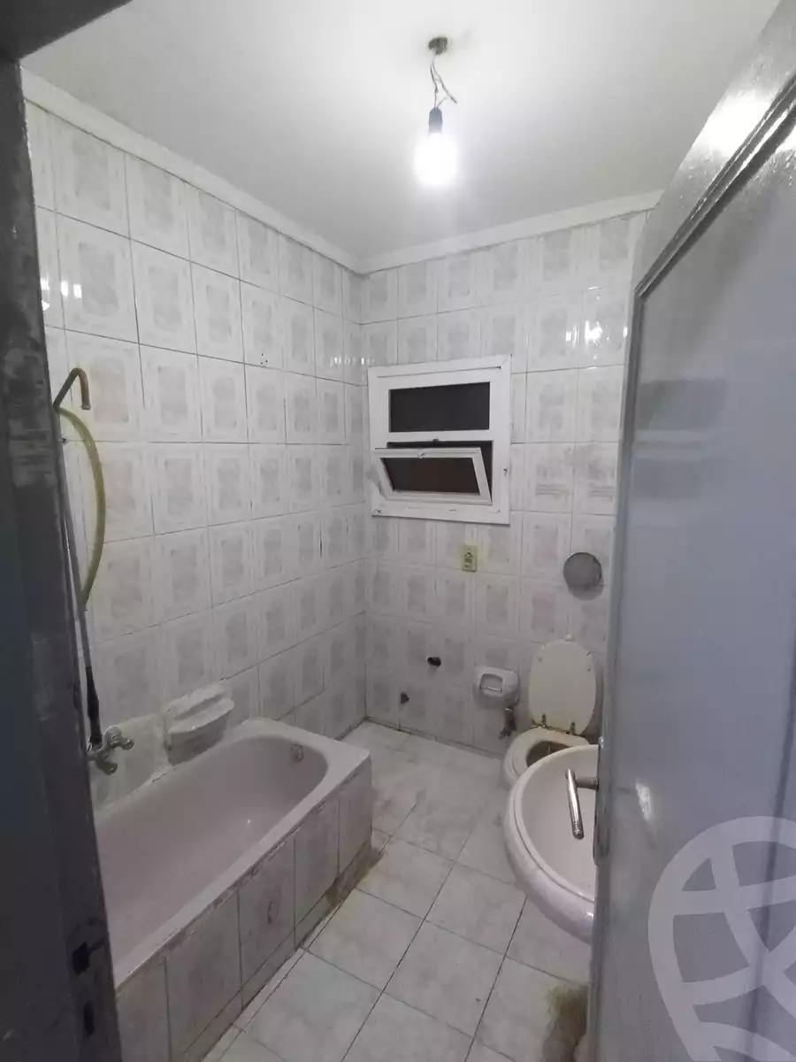 https://aqarmap.com.eg/en/listing/4278102-for-rent-hamad-yassin-st