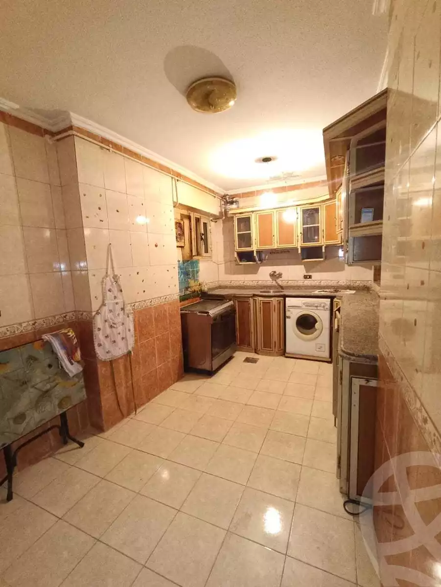 https://aqarmap.com.eg/ar/listing/4283205-for-sale-alexandria-el-asafra-el-asafra-bahri-atlas-st
