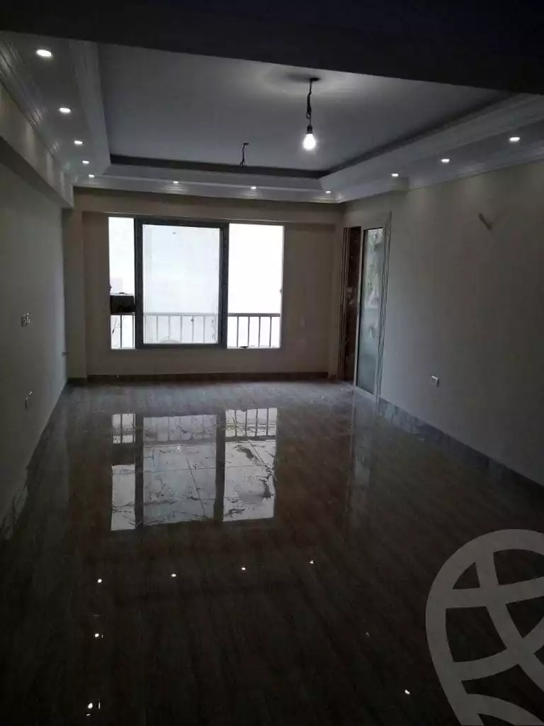 https://aqarmap.com.eg/ar/listing/4285424-for-sale-cairo-el-sheikh-zayed-city-compounds-in-sheikh-zayed-beverly-hills