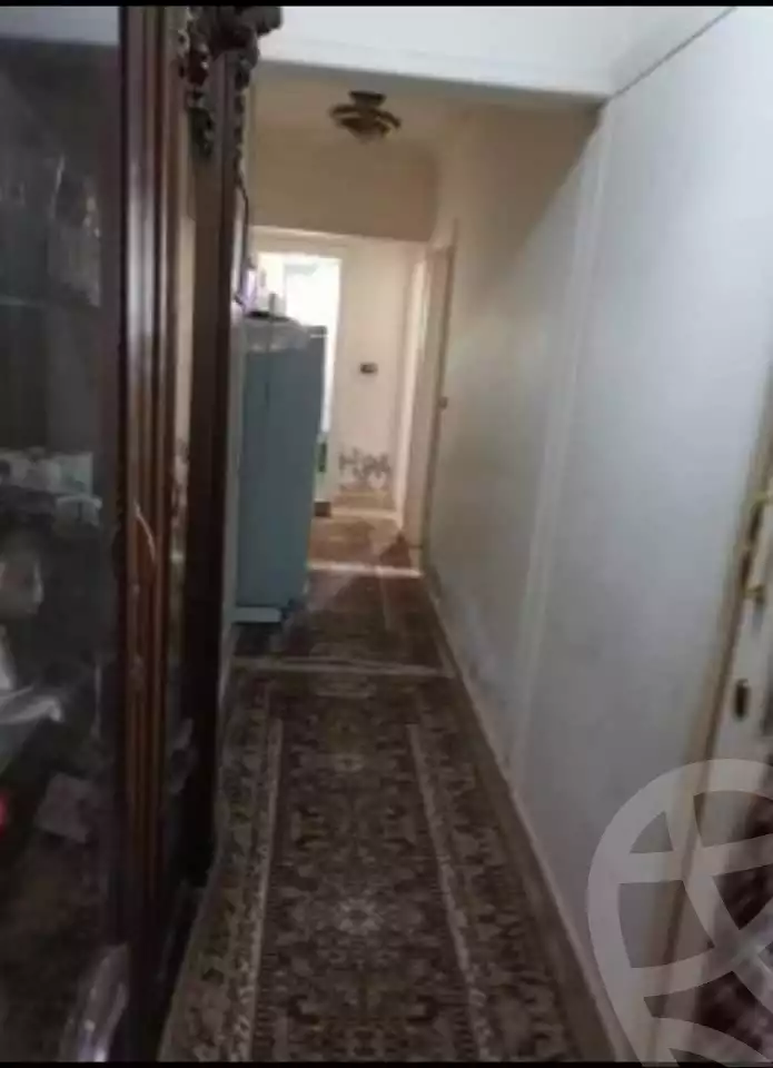 https://aqarmap.com.eg/ar/listing/4285620-for-sale-alexandria-el-montazah-compounds-royal-plaza-compound-al-halawany