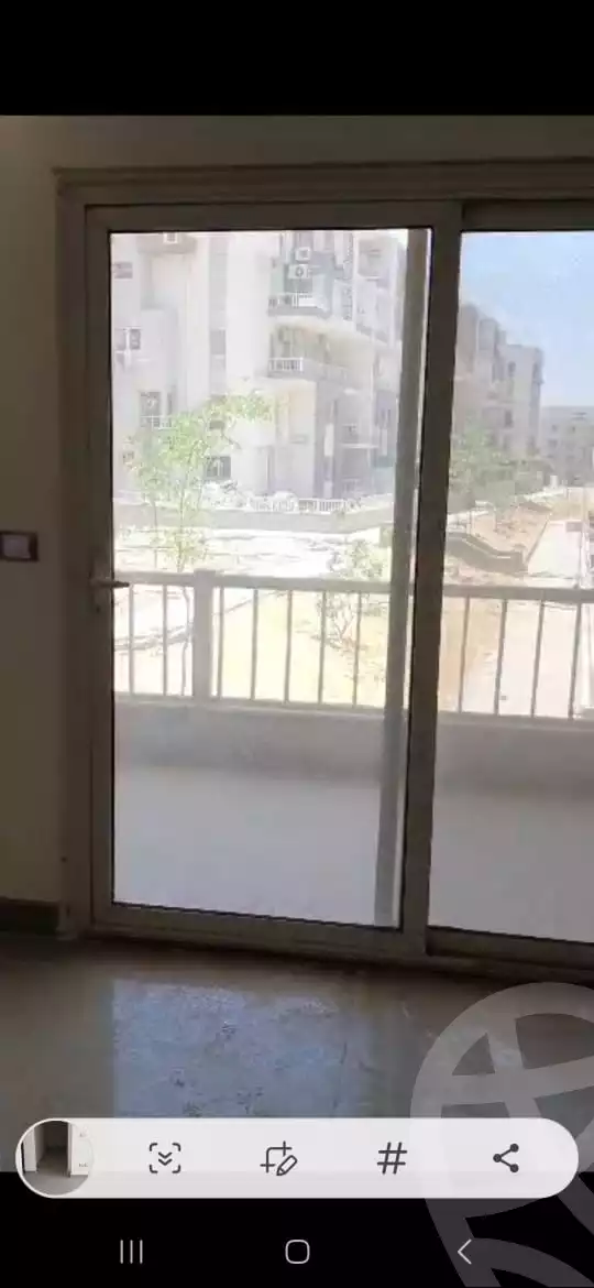 https://aqarmap.com.eg/en/listing/4286444-for-sale-cairo-new-cairo-compounds-jyd