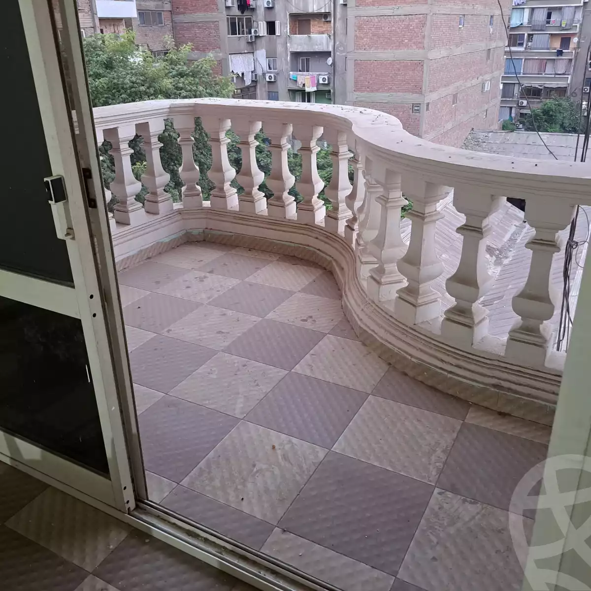 https://aqarmap.com.eg/ar/listing/4286551-for-sale-cairo-el-abbasiya-el-gaish-square