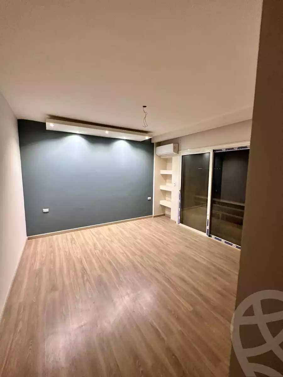 https://aqarmap.com.eg/en/listing/4287910-for-rent-cairo-new-cairo-compounds-the-square
