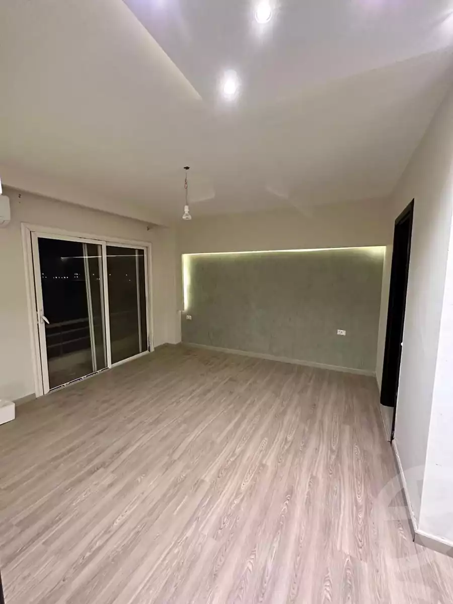 https://aqarmap.com.eg/en/listing/4287910-for-rent-cairo-new-cairo-compounds-the-square