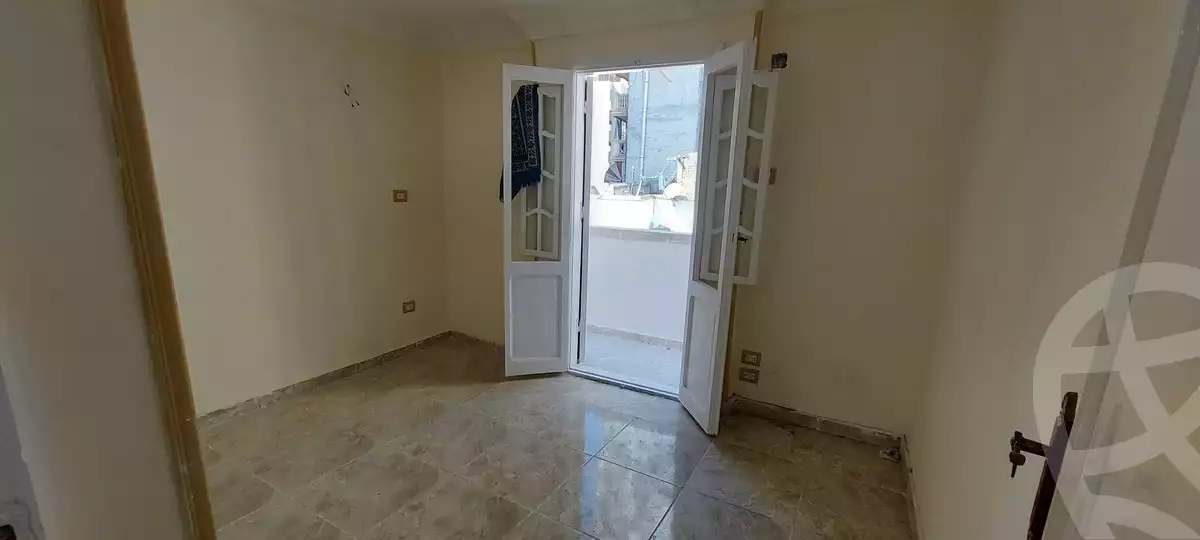 https://aqarmap.com.eg/en/listing/4289548-for-sale-alexandria-moharram-bey-ali-al-askandarani-st