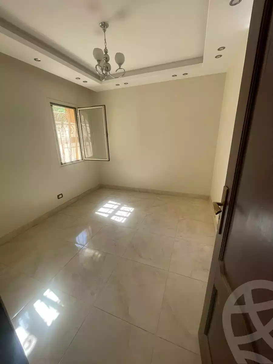 https://aqarmap.com.eg/en/listing/4290823-for-sale-cairo-el-sheikh-zayed-city-compounds-greens