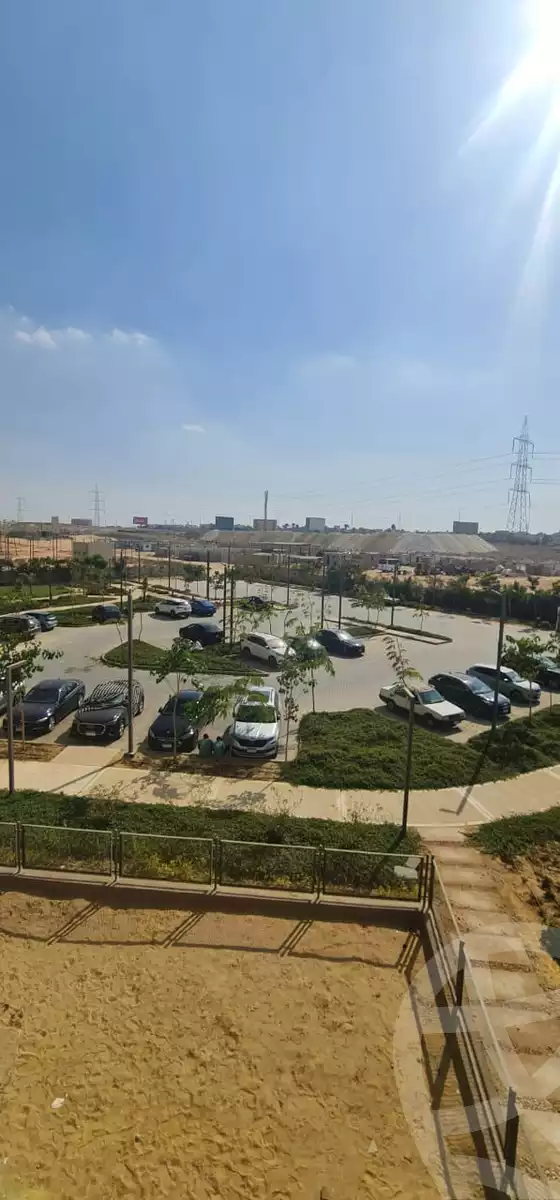 https://aqarmap.com.eg/en/listing/4258474-for-sale-cairo-6th-of-october-compound-palm-parks