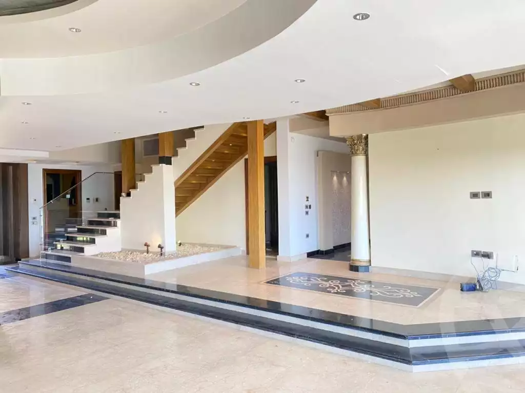https://aqarmap.com.eg/ar/listing/4293876-for-sale-cairo-el-sheikh-zayed-city-compounds-in-sheikh-zayed-el-rabwa