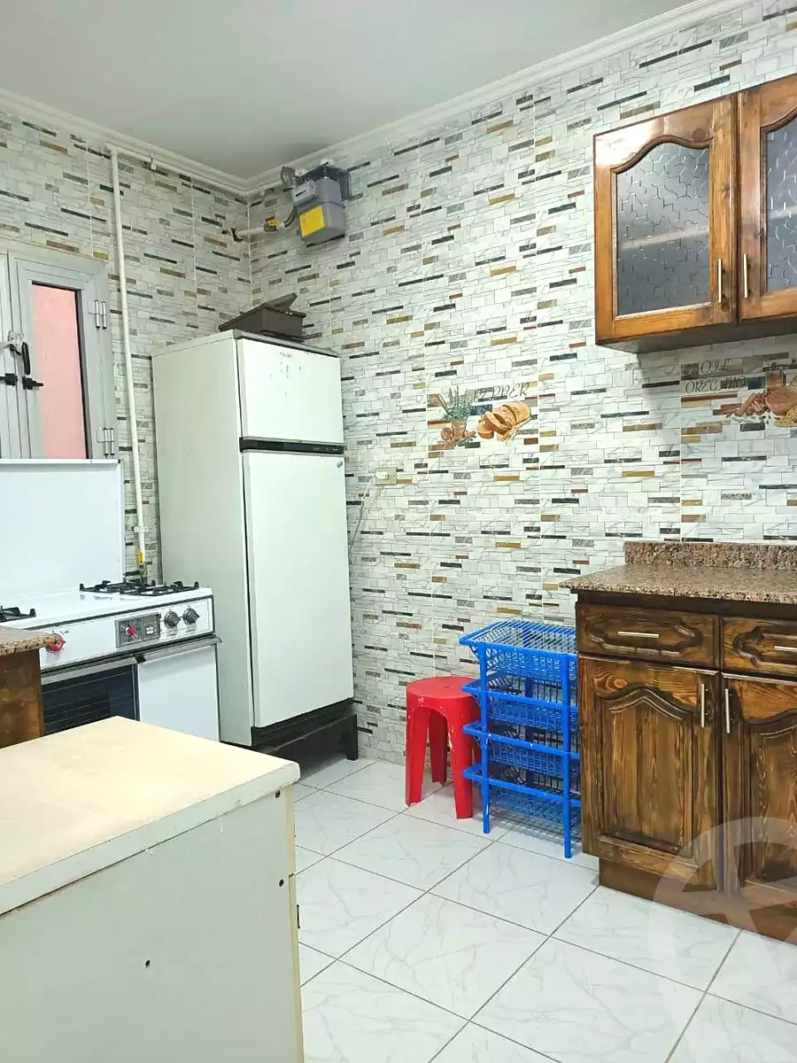 https://aqarmap.com.eg/ar/listing/4294664-for-rent-alexandria-kafr-abdo-kafr-abdou-st