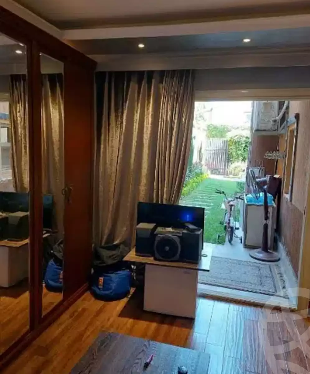 https://aqarmap.com.eg/en/listing/4294902-for-sale-cairo-el-sheikh-zayed-city-compounds-in-sheikh-zayed-pyramids-walk