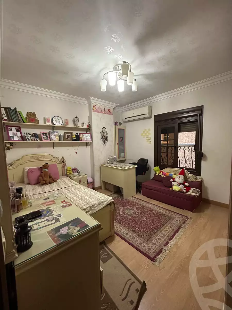 https://aqarmap.com.eg/en/listing/4296908-for-sale-cairo-heliopolis-cairo-heliopolis-heliopolis-square-mohammed-farid-st