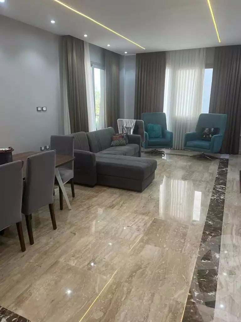 https://aqarmap.com.eg/en/listing/4218830-for-sale-cairo-6th-of-october-compound-aeon