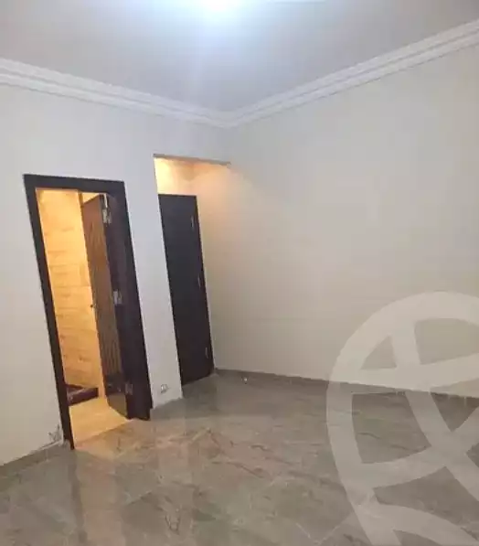 https://aqarmap.com.eg/ar/listing/4299693-for-sale-cairo-6th-of-october-compound-family-land