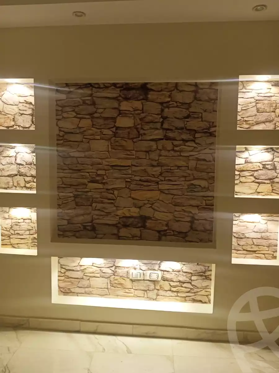 https://aqarmap.com.eg/ar/listing/4302932-for-rent-cairo-faisal-el-talbeya-moustafa-refae