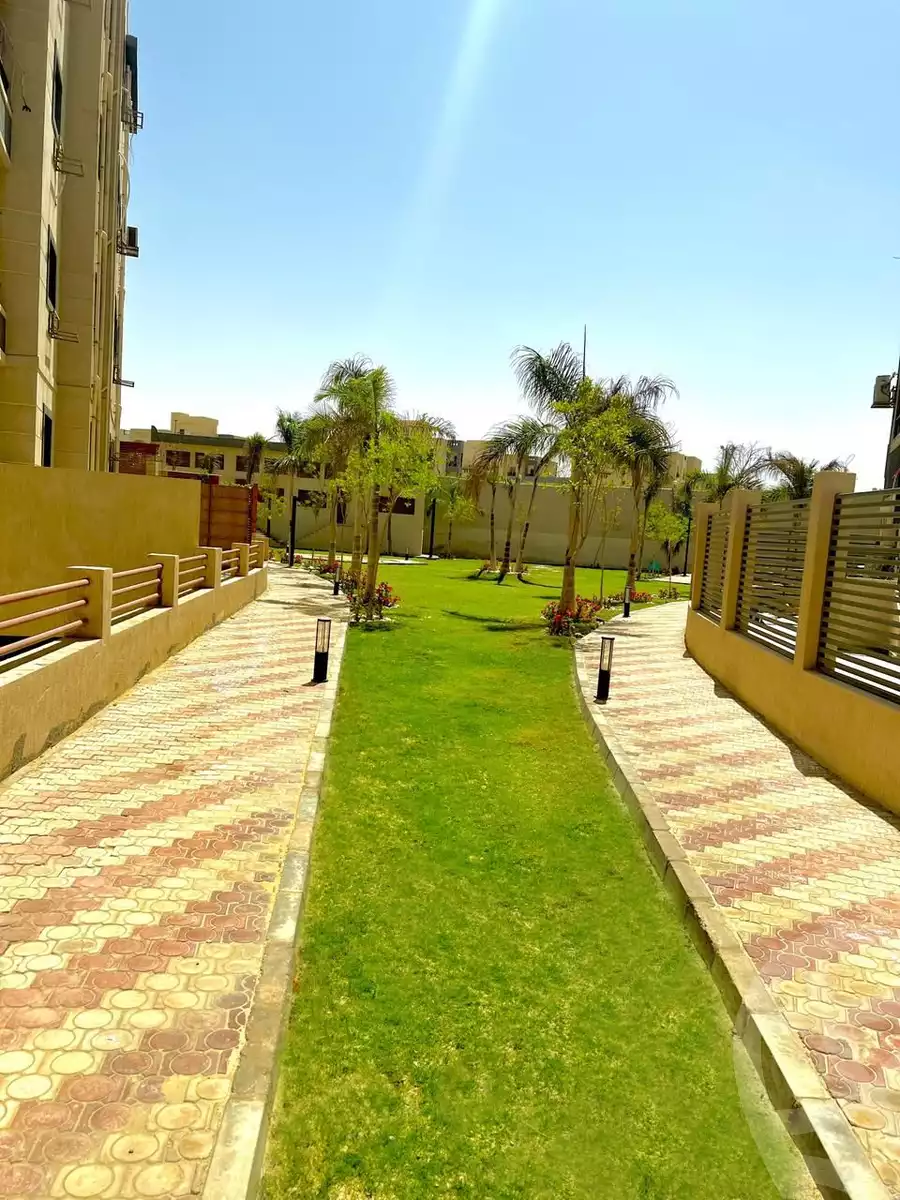 https://aqarmap.com.eg/en/listing/4303756-for-sale-cairo-new-cairo-compounds-sephora-heights