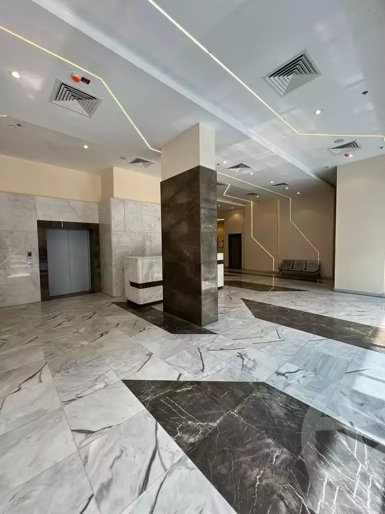 https://aqarmap.com.eg/en/listing/4303884-for-sale-cairo-new-cairo-compounds-wzwn-ltby-ktlyst-llttwyr